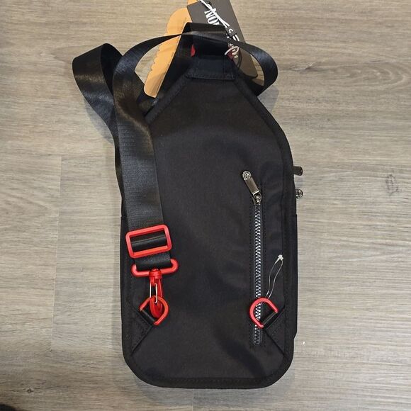 True Religion Yeta 2.0 Sling Bag - Picture 9 of 9